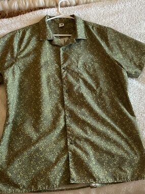 Men’s HH shirt